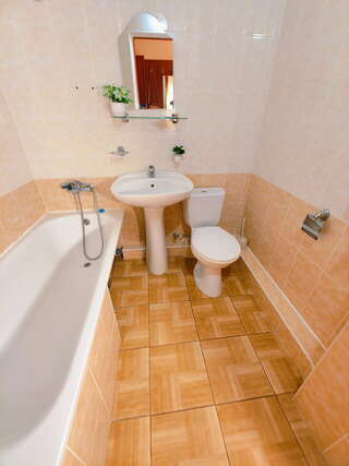 Гостиница Морская Волна Анапа Трехместный номер «Комфорт»-5