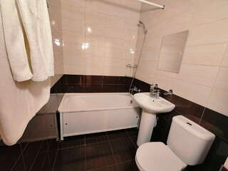 Гостиница Морская Волна Анапа Стандартный четырехместный номер-8