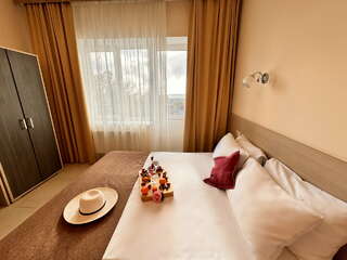 Гостиница Морская Волна Анапа Двухместный номер с 1 кроватью или 2 отдельными кроватями, вид на море-3